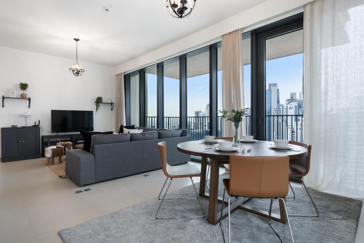 Breathtaking City Views From Dt Apt With Terrace Dubaj Kültér fotó