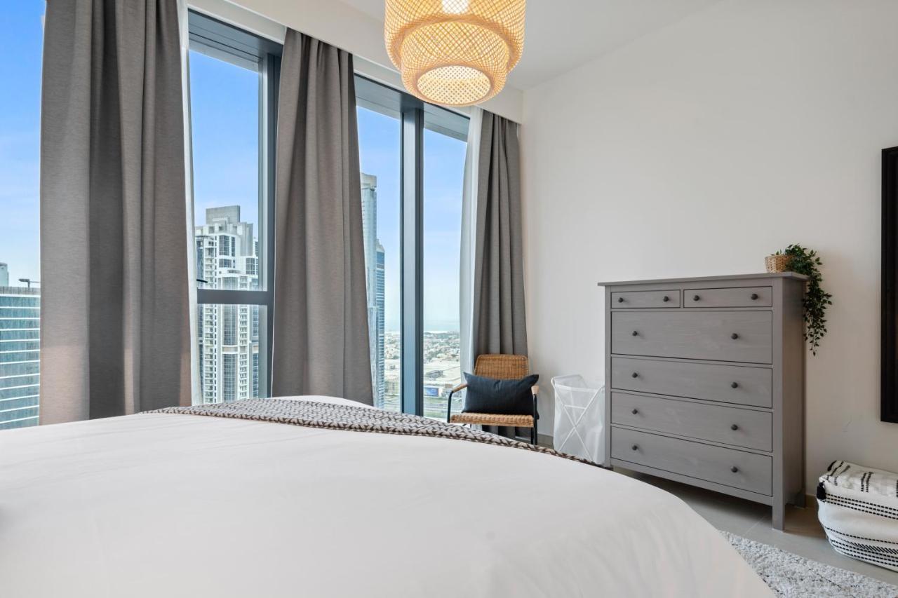 Breathtaking City Views From Dt Apt With Terrace Dubaj Kültér fotó