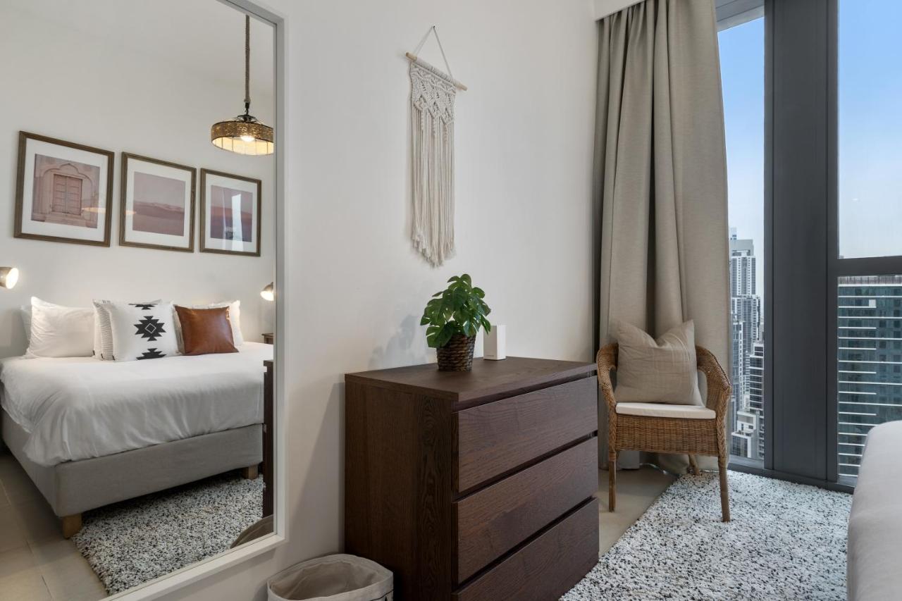 Breathtaking City Views From Dt Apt With Terrace Dubaj Kültér fotó