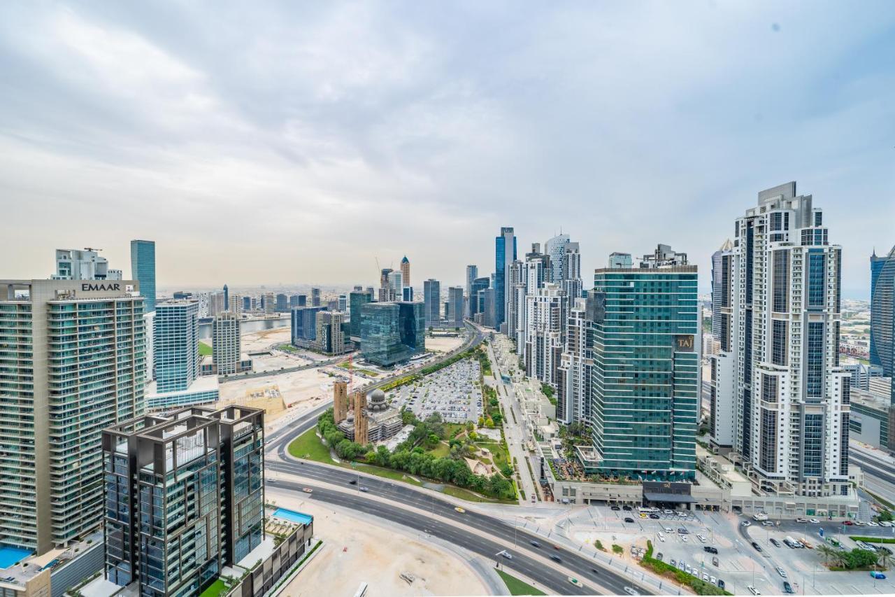 Breathtaking City Views From Dt Apt With Terrace Dubaj Kültér fotó